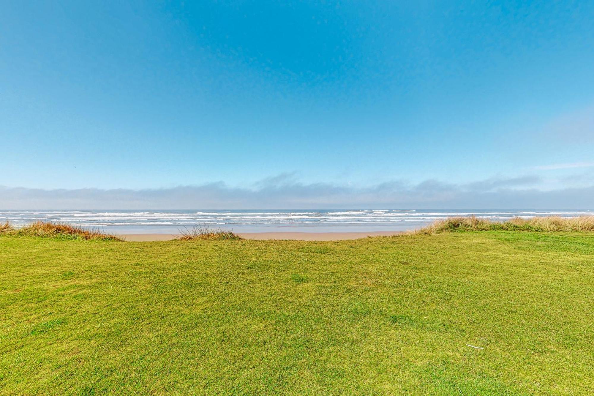 Sparkling Sands Oceanfront San Marine المظهر الخارجي الصورة
